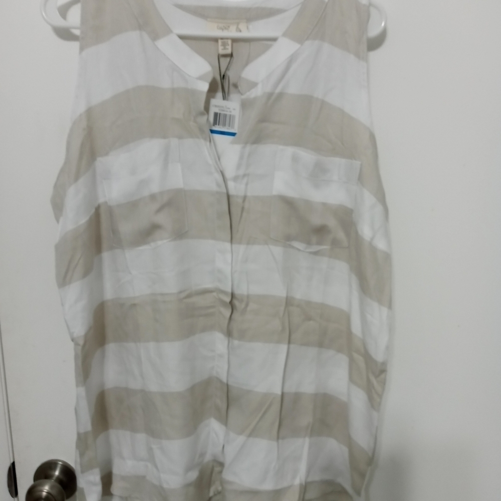Cupio Sleeveless Striped Button down high low tunic
